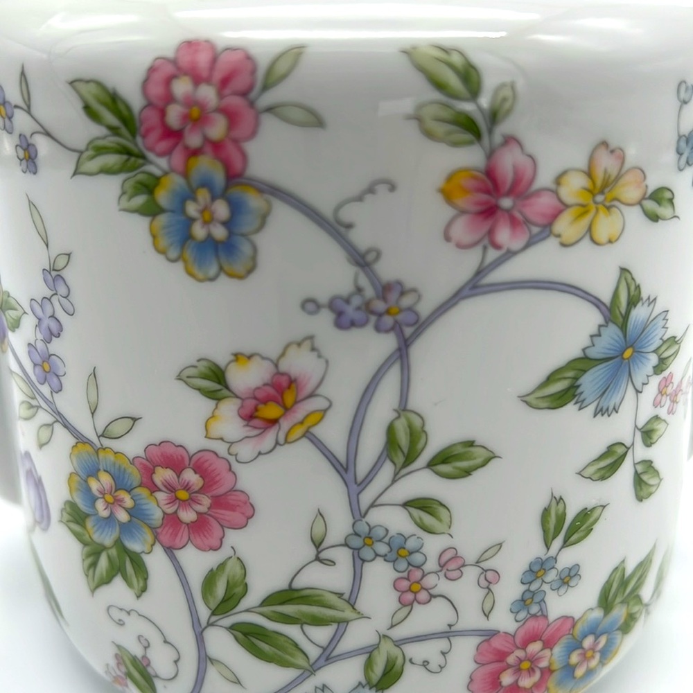 Vintage 1960s Floral Pastel Porcelain Teapot “Corona” from Andrea by Sadek Japan - Picture 9 of 15